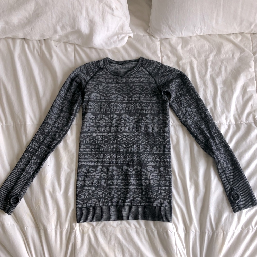 LNWOT Lululemon Long Sleeve